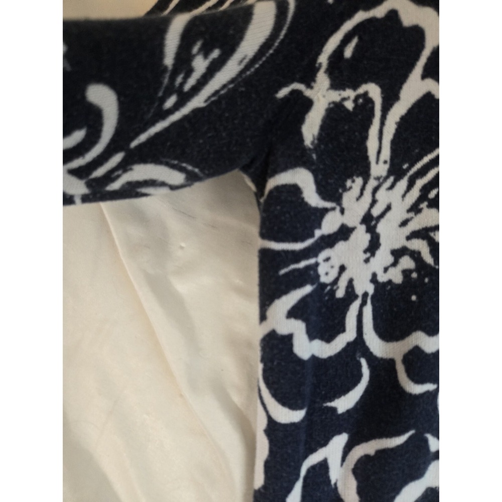 ERIKA Womens‎ Size S Button Up Cardigan Sweater Top Floral Blue White Grannycore - Picture 5 of 12